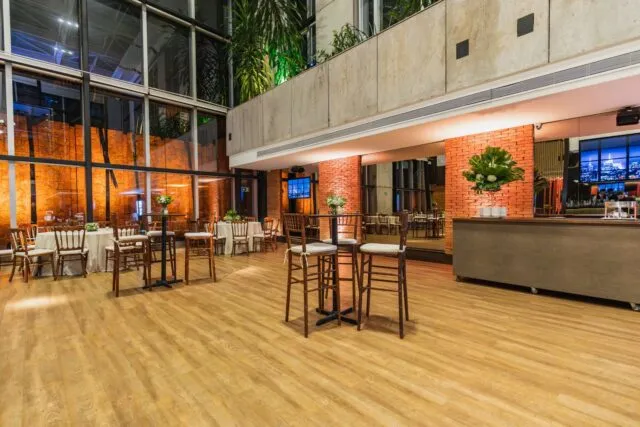 Atmosfera care-ți aduce clienți recurenți: ce face ca un restaurant să fie memorabil